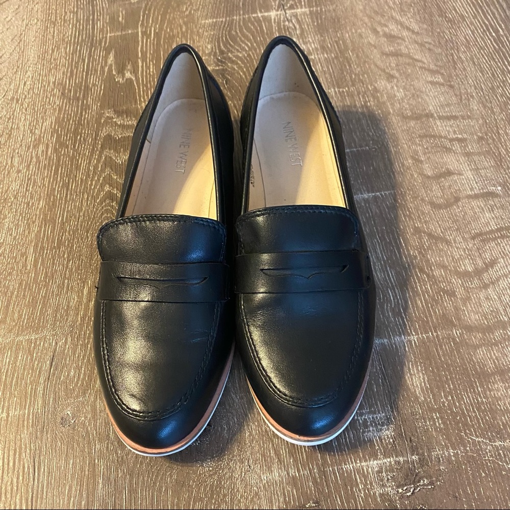Nine West | Women’s Black Leather Loafers | size 8